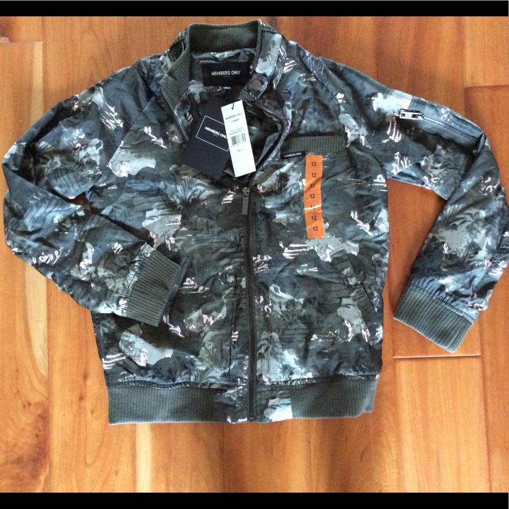 Members Only Camouflage jacket youth size 12 NWT